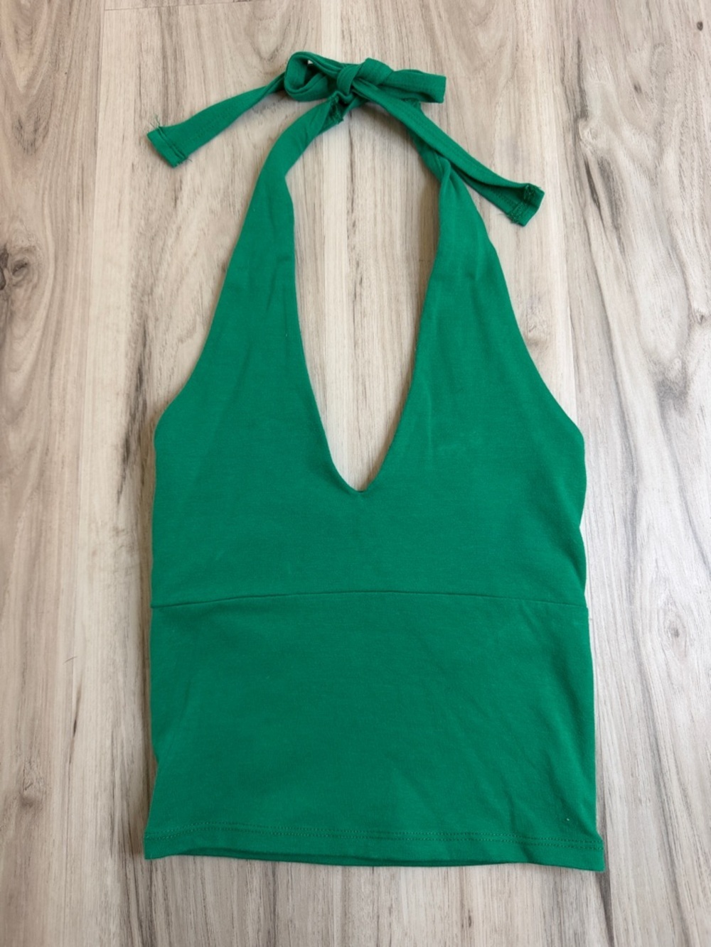 HOLLISTER Green Halter V-Neck Women's cropped Top size XXS